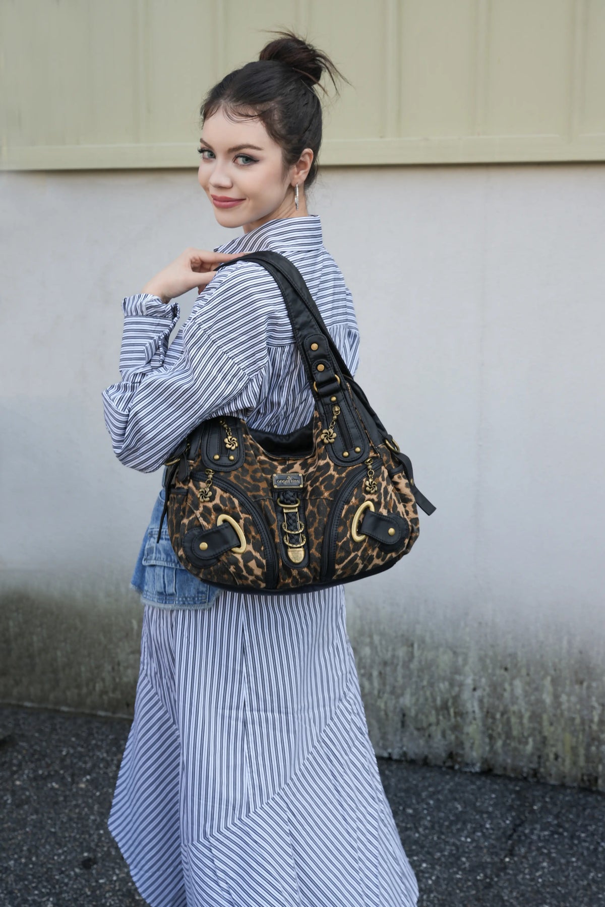 Leopard Multi-Pocket Hobo Shoulder Bag