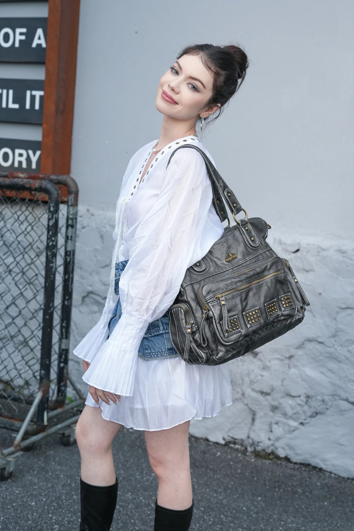 Large Multi-Pocket Shoulder Bag for Campus &amp; Office