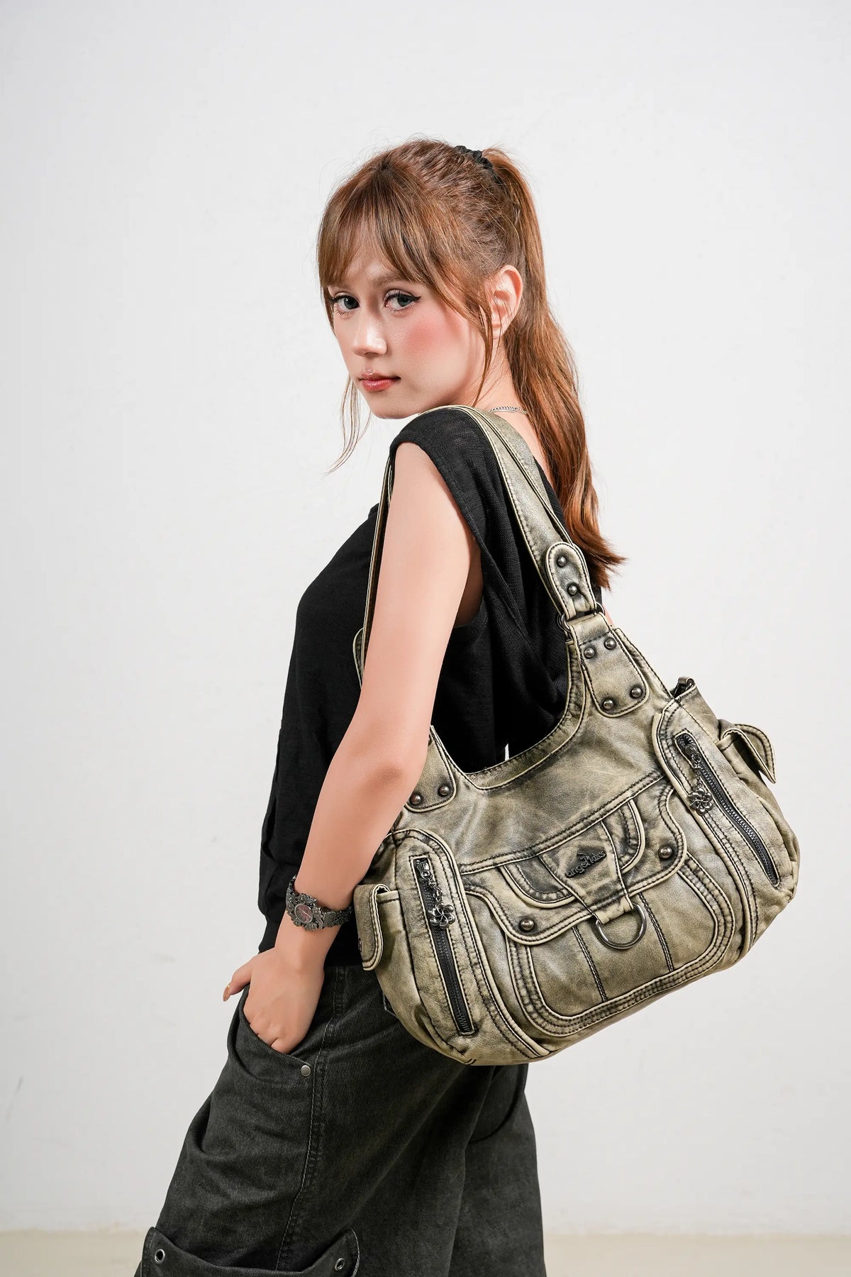 Vintage Multi-Pocket PU Shoulder Bag with Detachable Crossbody Strap