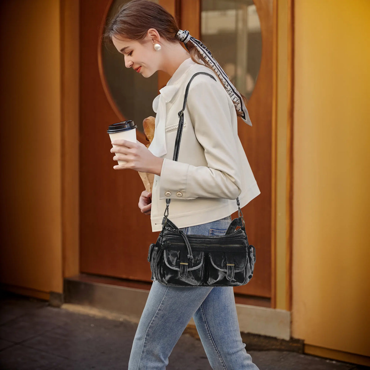 Leopard-Print Multi-Pocket Baguette Shoulder Bag